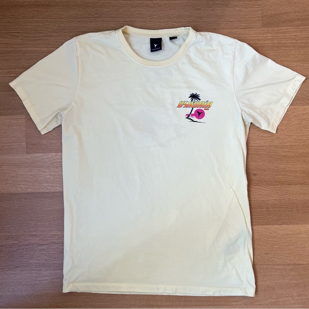 Ushuaia Ibiza What Happens In Ibiza Merch Short Sleeve T-Shirt Size Medium